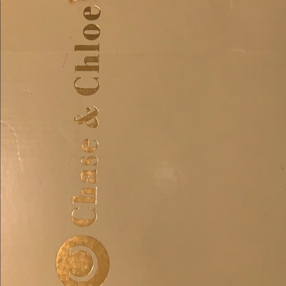 Because they where only worn once’s for a event - Picture 1 of 4